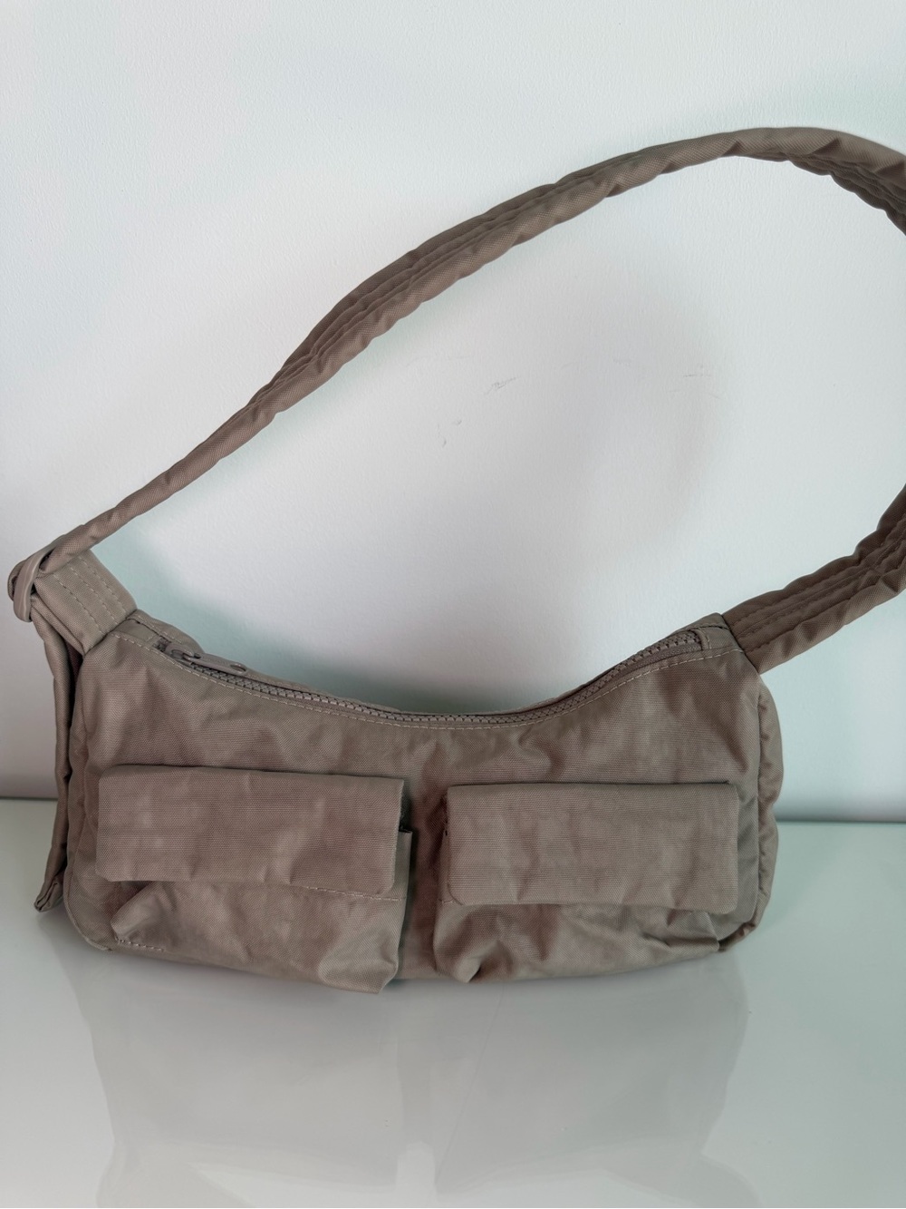 BAGGU Taupe Shoulder Bag with Front Pockets - Unbranded Women’s Crossbody